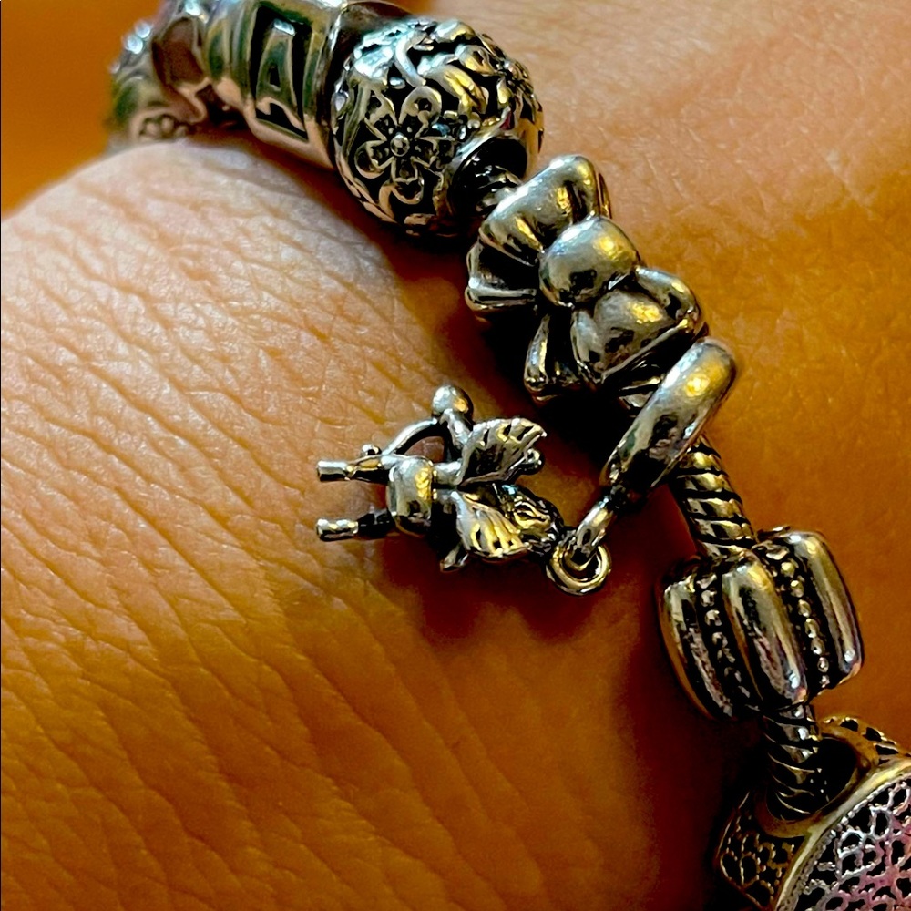 Pandora Cupid charm. Original!!!!